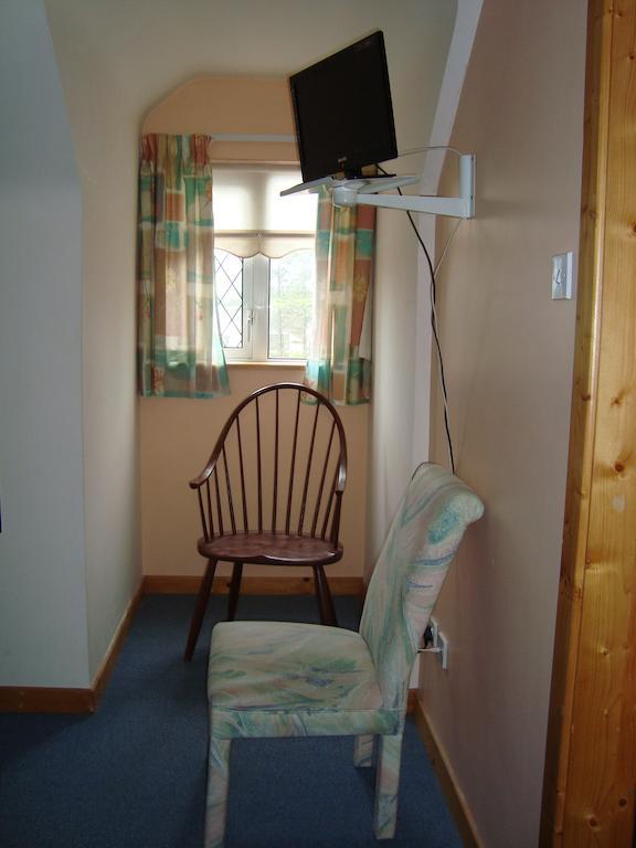 Hy Breasal B&B Achill Sound Room photo