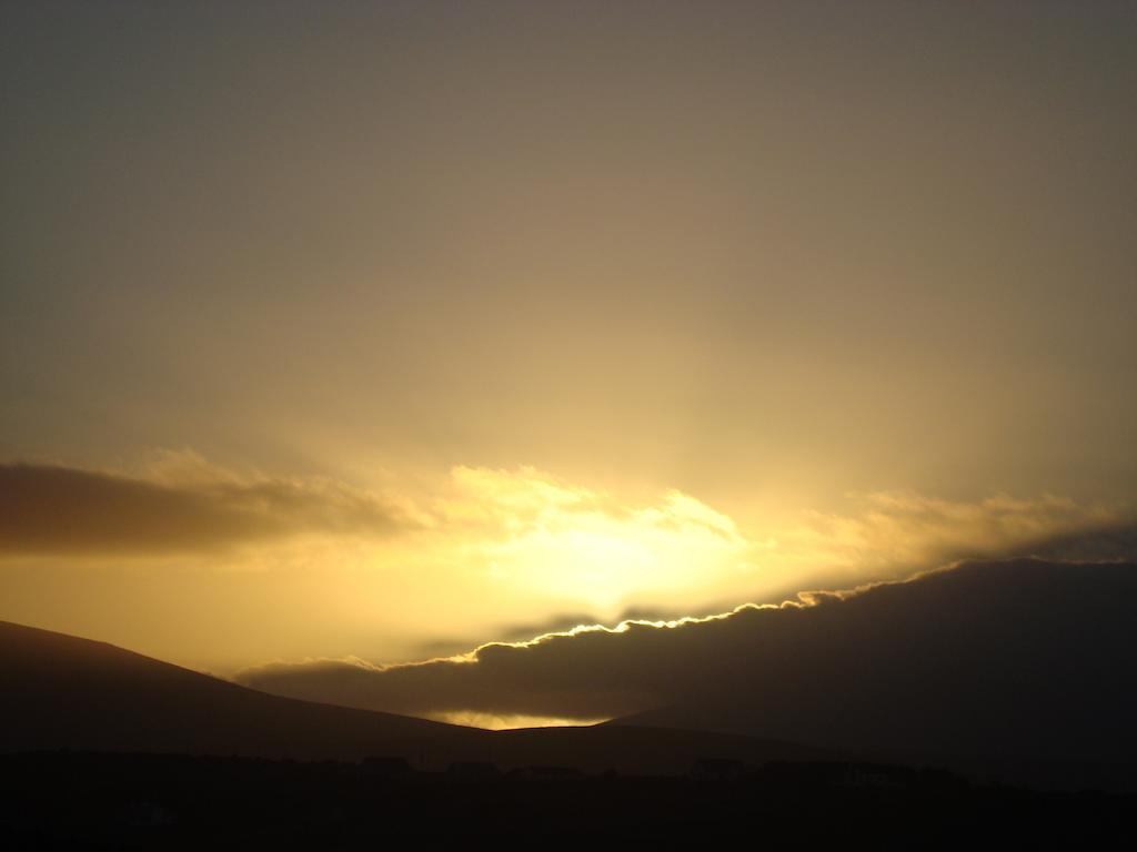 Hy Breasal B&B Achill Sound Exterior photo